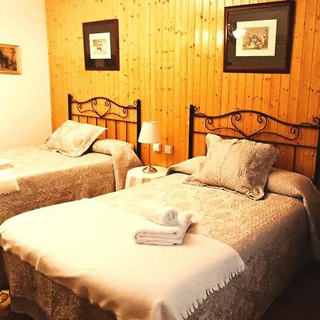 Casa Rural La Casona Urrea de Gaen المظهر الخارجي الصورة